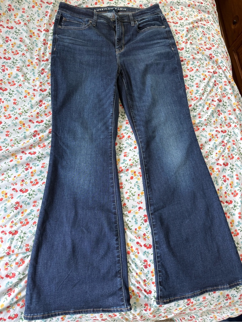 American Eagle Outfitters Medium Wash Flare Jeans
